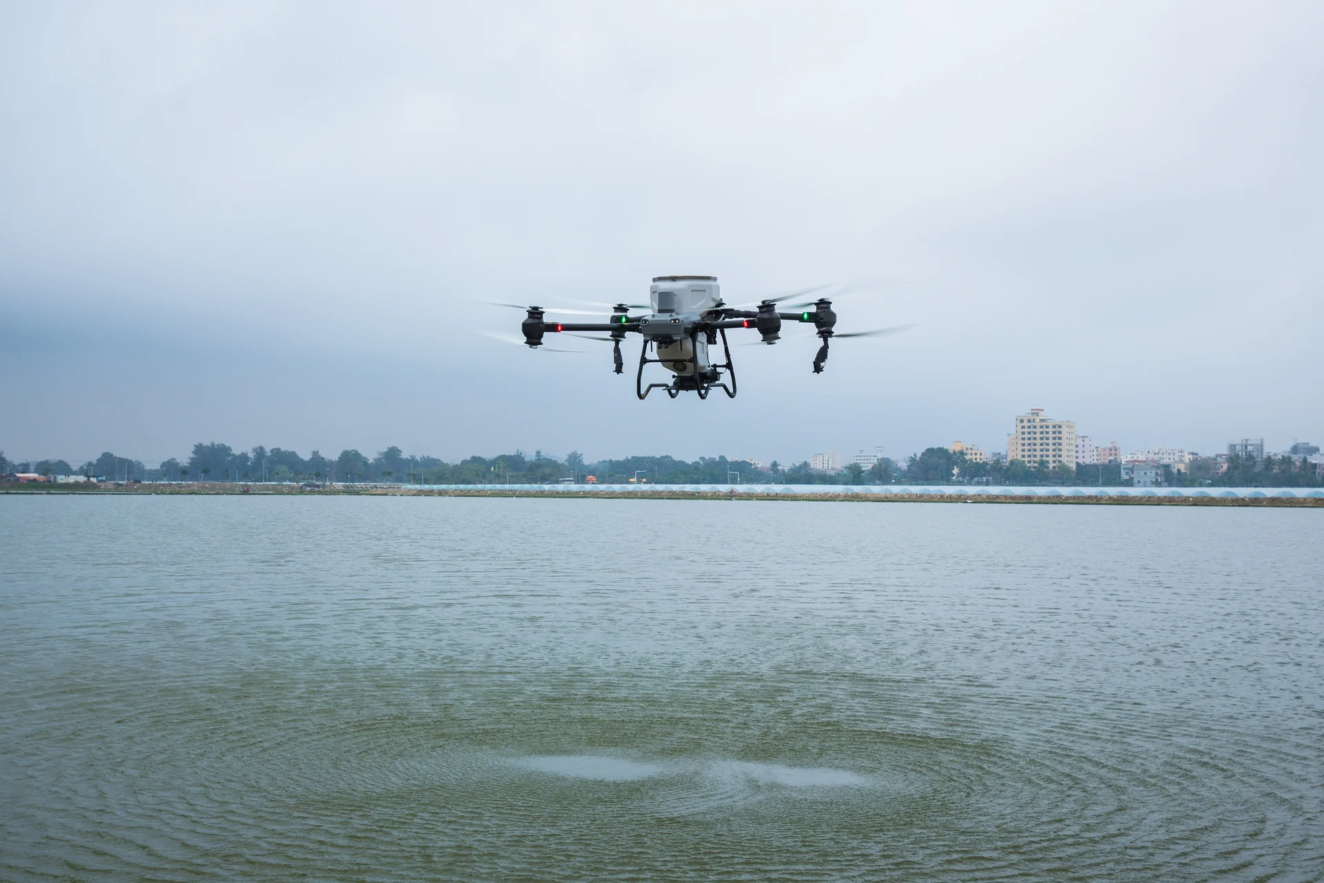 DJI Agras T50 - Imagen 4